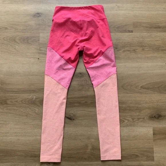 Outdoor Voices Pink Colorblock Leggings - Picture 2 of 4